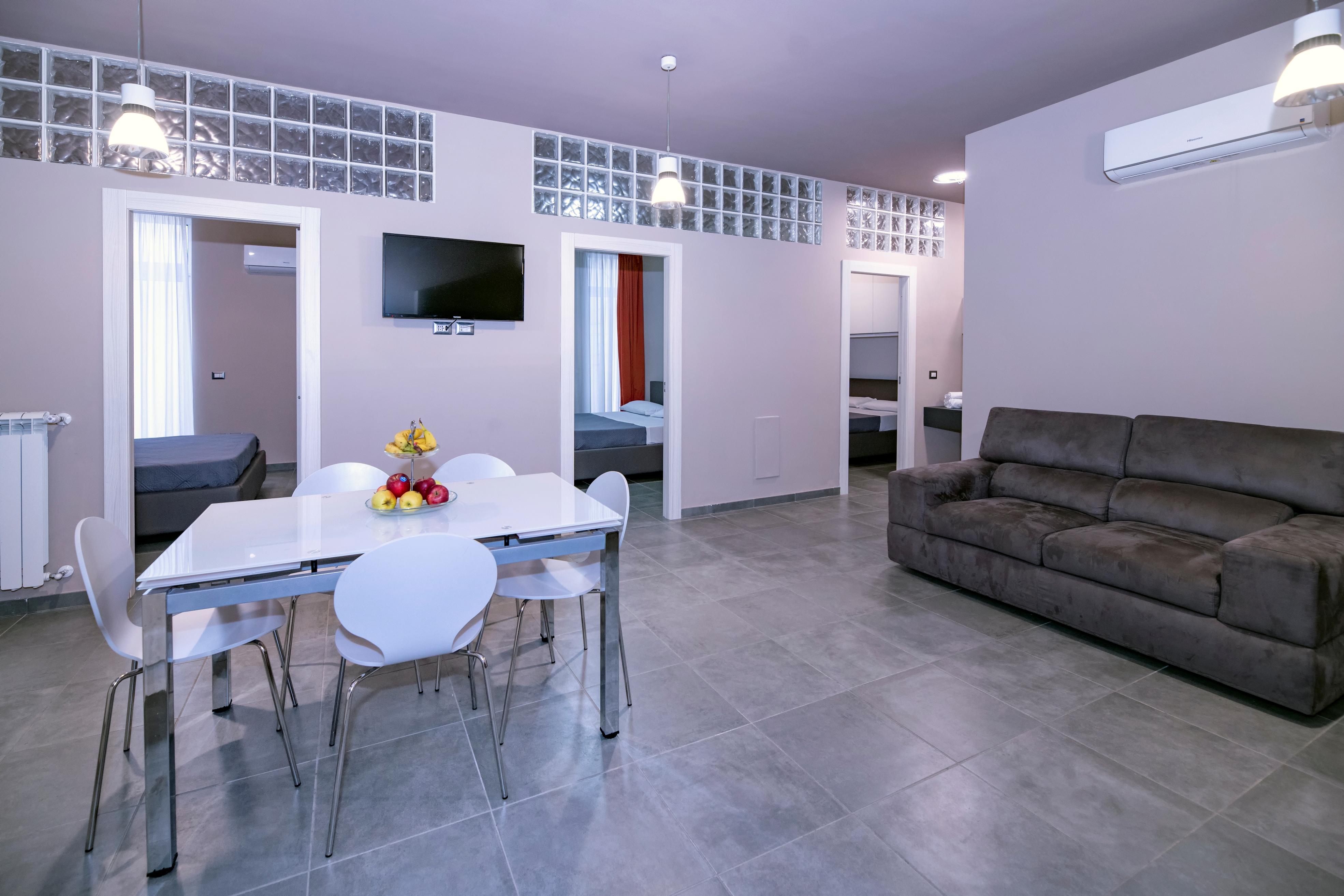 Eracle 4* Volla (Naples)